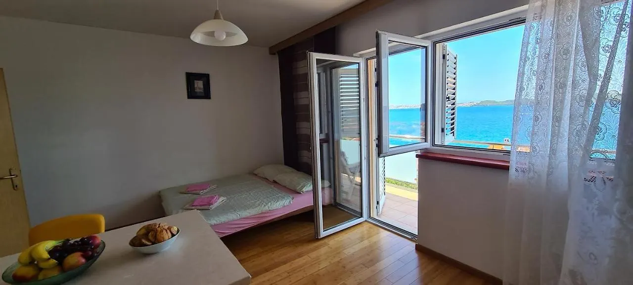 Apartmani Gizela Seget Donji