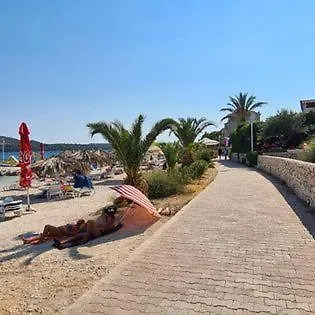 Apartmani Gizela Seget Donji 0*,  Croatia