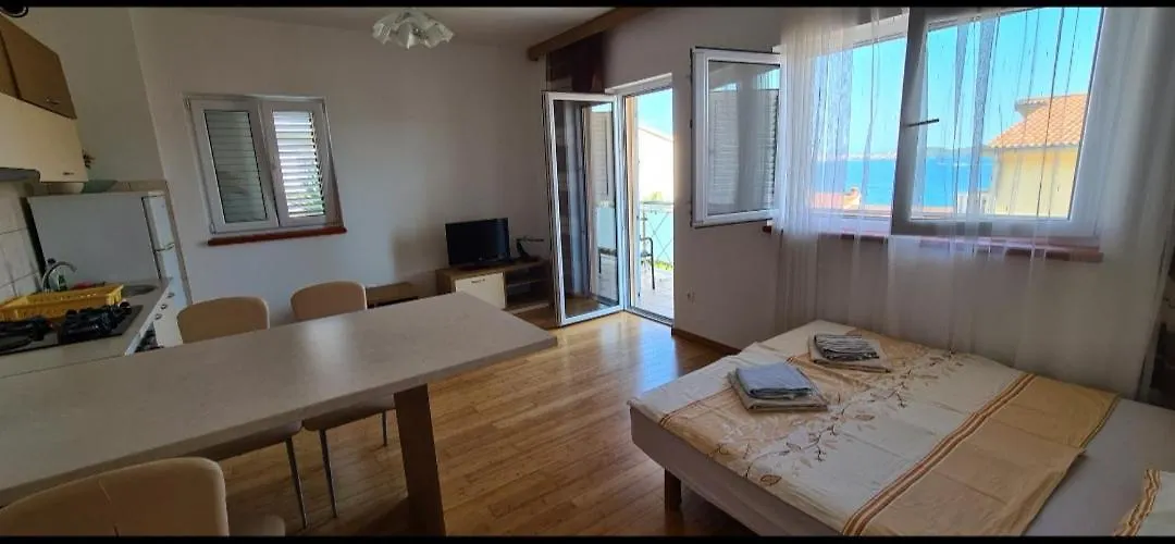 Apartmani Gizela Seget Donji