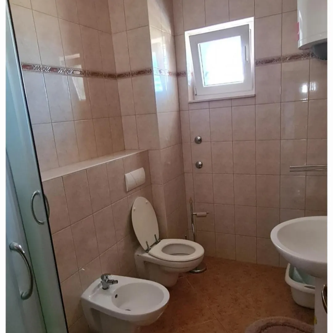 Apartmani Gizela Seget Donji 0*,